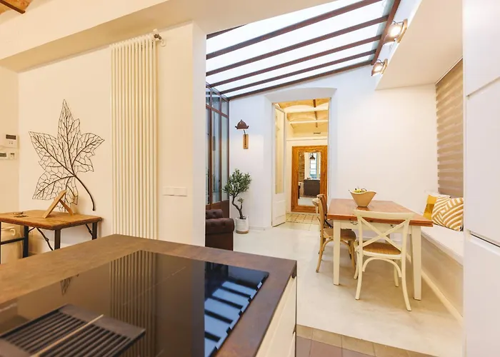 Bravissimo Mercaders 3, Old Town Oasis Appartamento