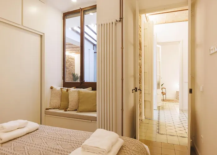 Appartamento Bravissimo Mercaders 3, Old Town Oasis *