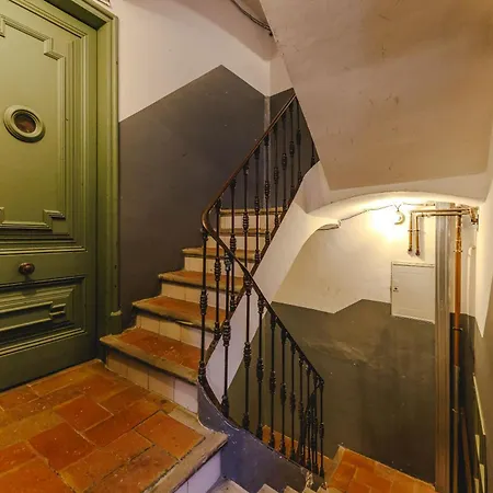 Bravissimo Mercaders 3, Old Town Oasis *